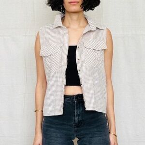 Sim & Sam Bingham tan/white sleeveless shirt vest